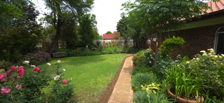 3 Bedroom Property for Sale in Potchefstroom North West